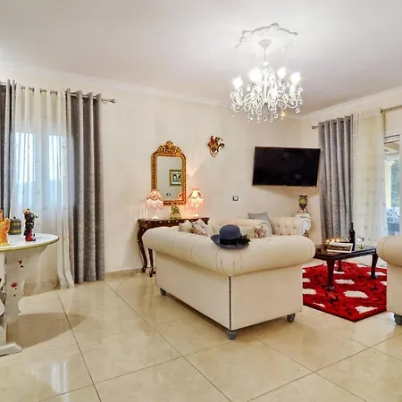 Villa Zoi *